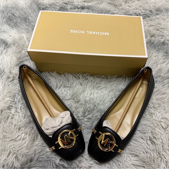 Michael Kors Black Flats - Picture 2 of 7
